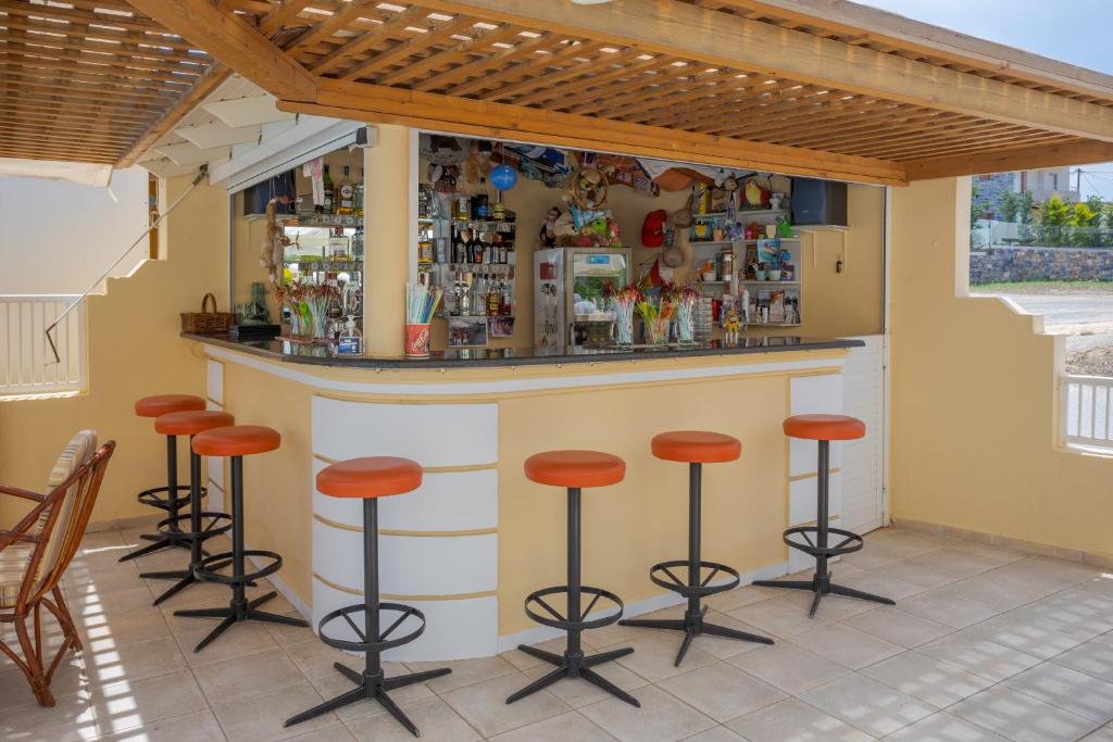 Cosmi Apts Gouves by Estia photo 3