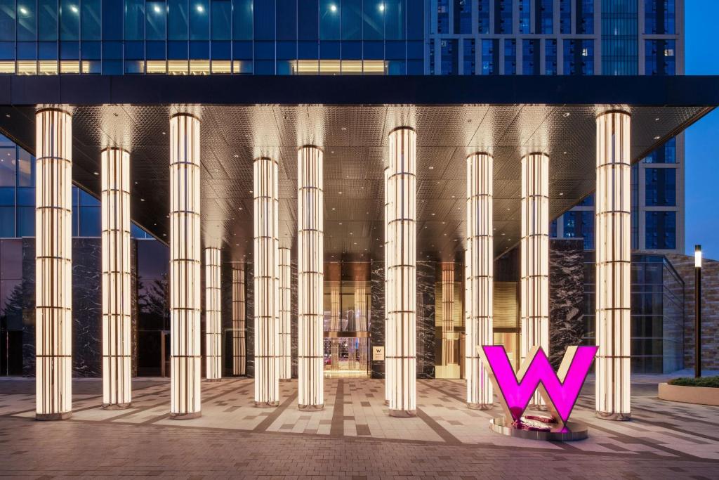 W Xiamen-Next to shopping center&Exhibition Center