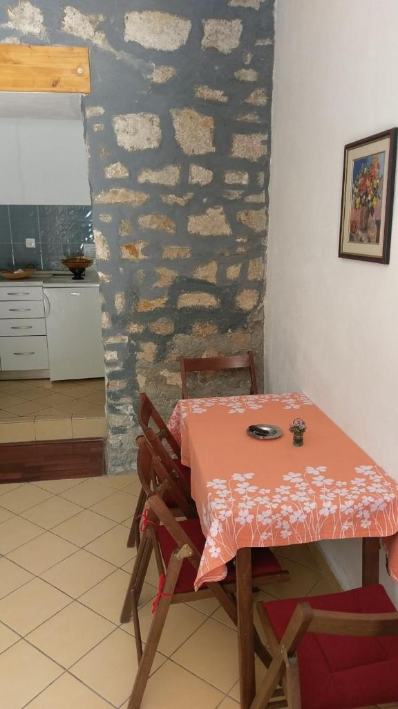 Appartement in einem dalmatischen Haus in Novigrad-Dalmatien neben Zadar photo 3