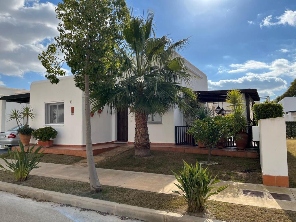 Casa la Vida - Golf villa with private pool photo 2