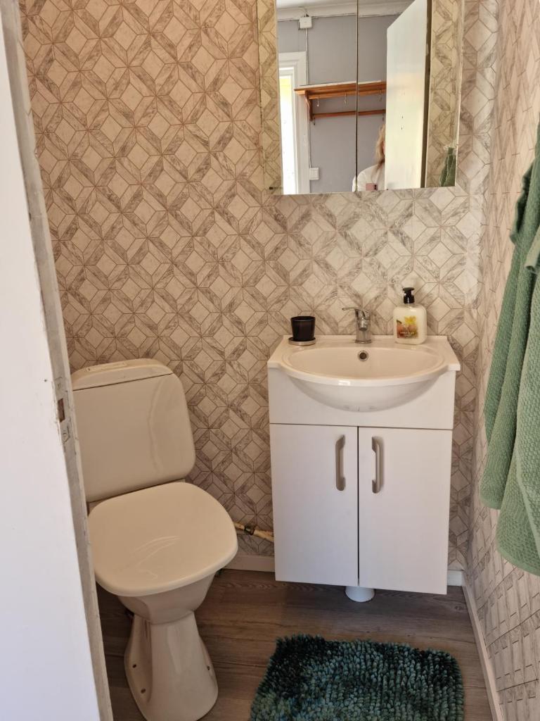 Charmigt hus på landet nära till bad photo 2