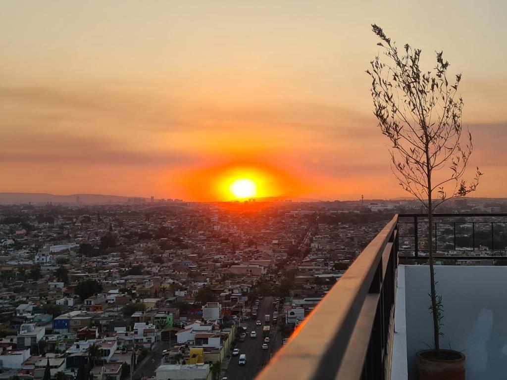 Departamento con vista increíble en piso 16 photo 2