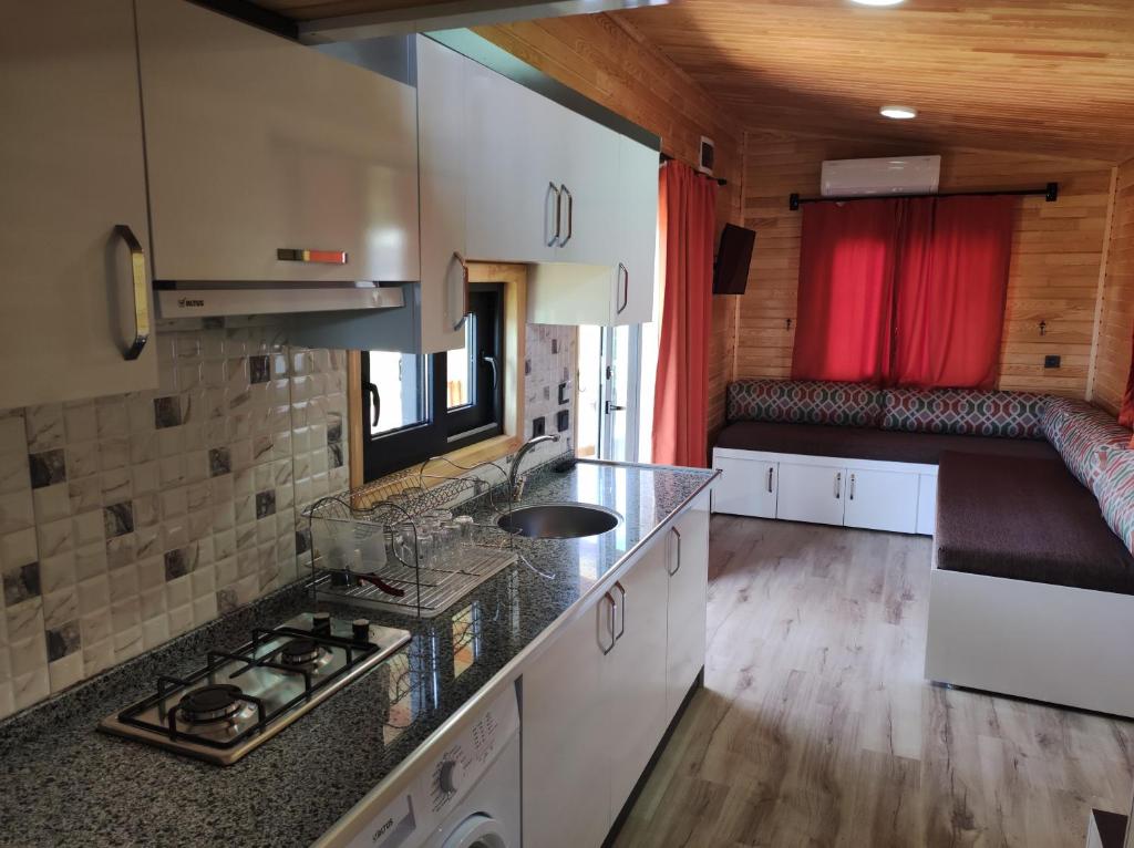Ugur Pansiyon Bungalows photo 3