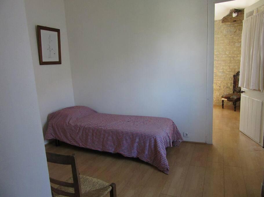 Maison avec piscine non chauffée & partagée, 50m2 à 24km de La Rochelle photo 2