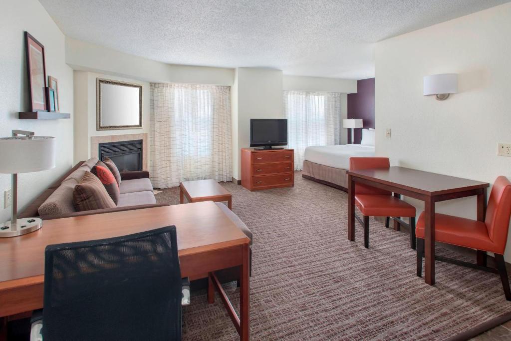 Residence Inn Cranbury South Brunswick image