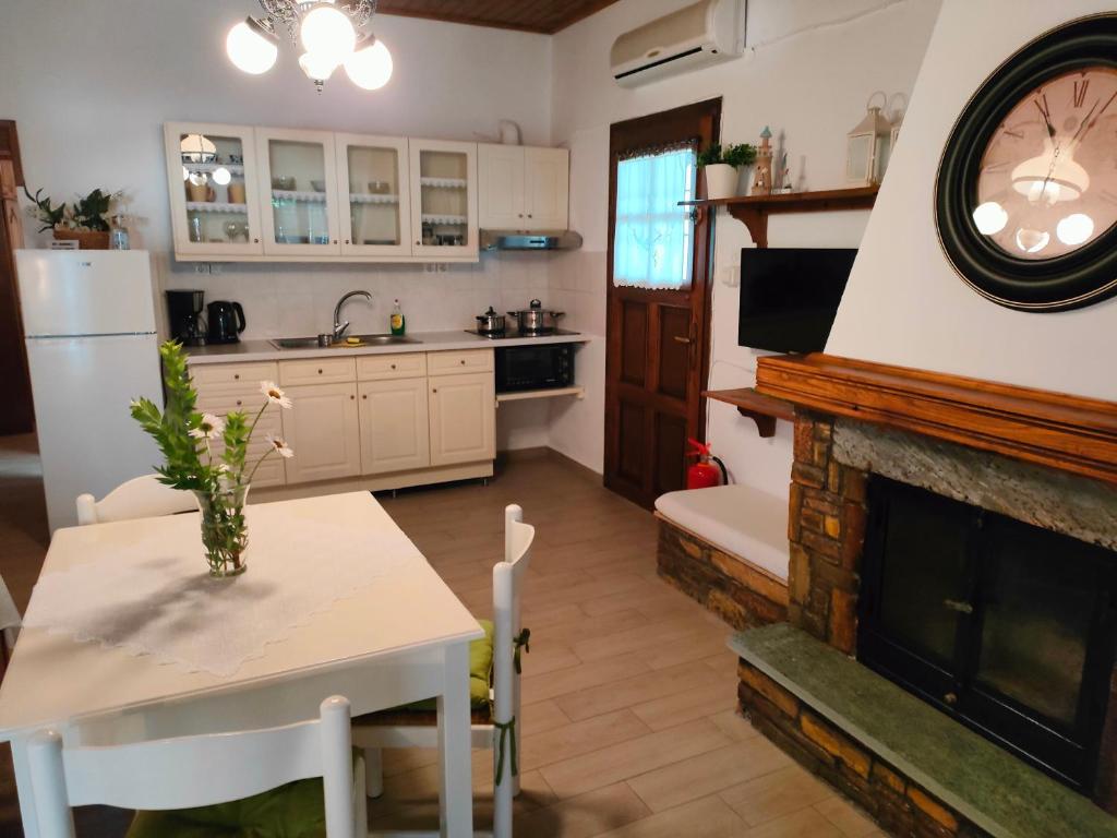 Armonia & Anemos Family Apartments photo 2