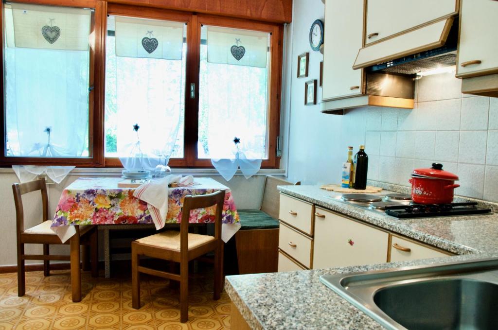 Al Sole di TSS' - Cozy Apartment a 20 Metri dal Lago di Caldonazzo - Perfetto per coppie a Calceranica al Lago photo 2