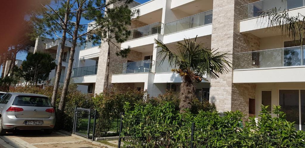 Modern 1BR Apartment San Pietro Resort