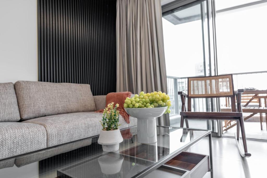 Holysuite Savyon View Tower photo 3