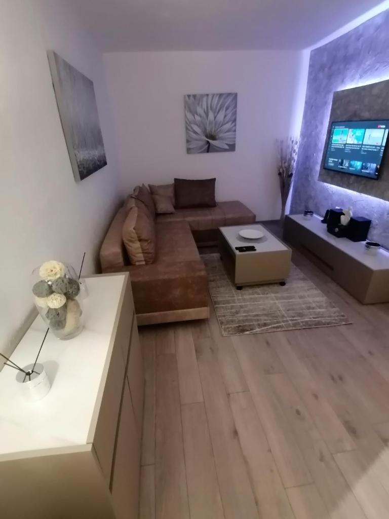 JM Apartman photo 2