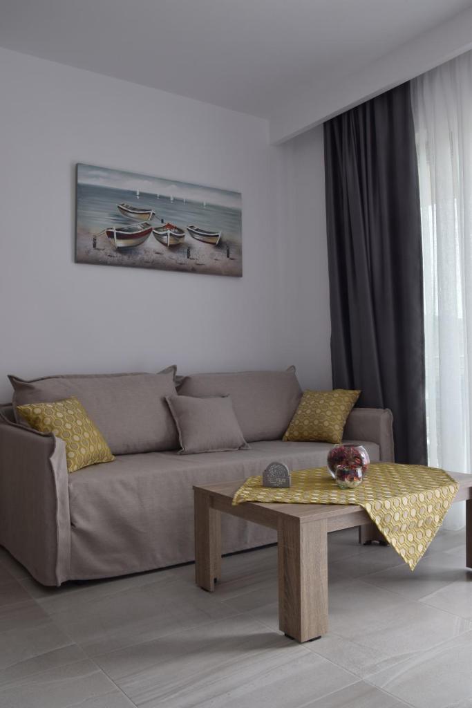 Anemoni Apartments photo 4