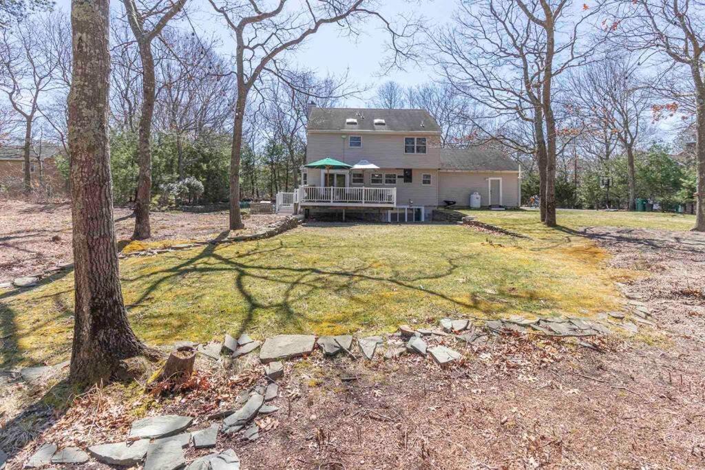 Hamptons Retreat: Near Beaches, Restaurants, Wineries photo 2