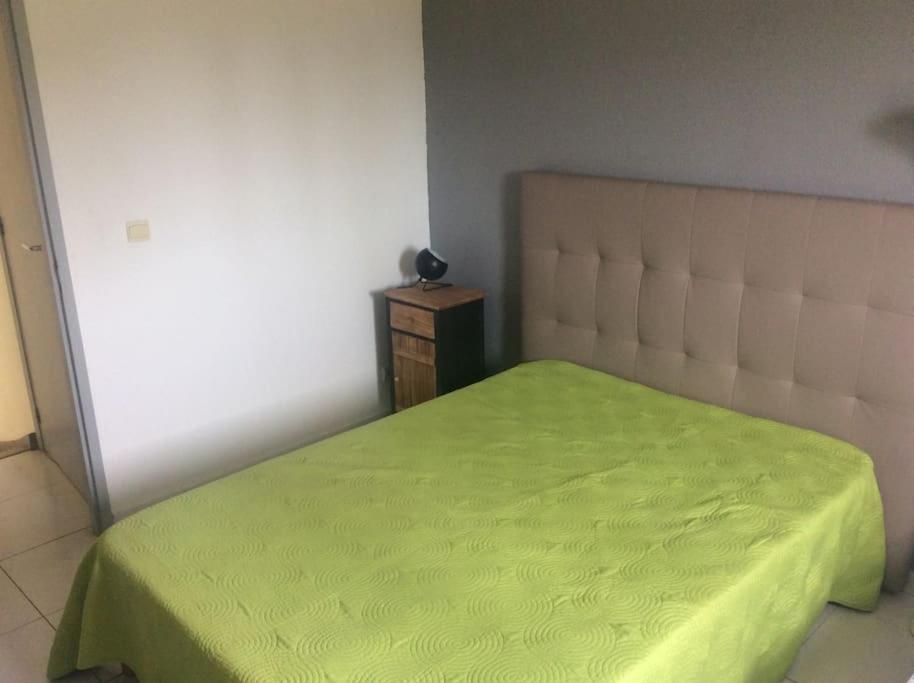 Jolie petite villa climatisée proche de la mer photo 4