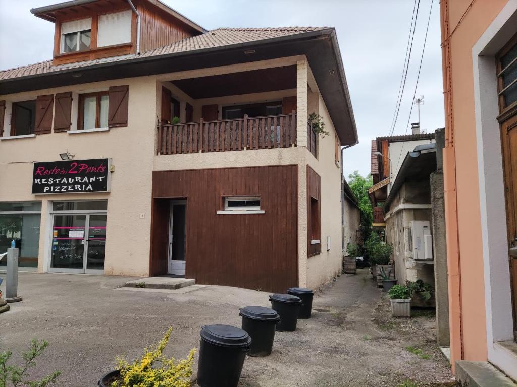 Le Pontois - Hyper centre photo 2