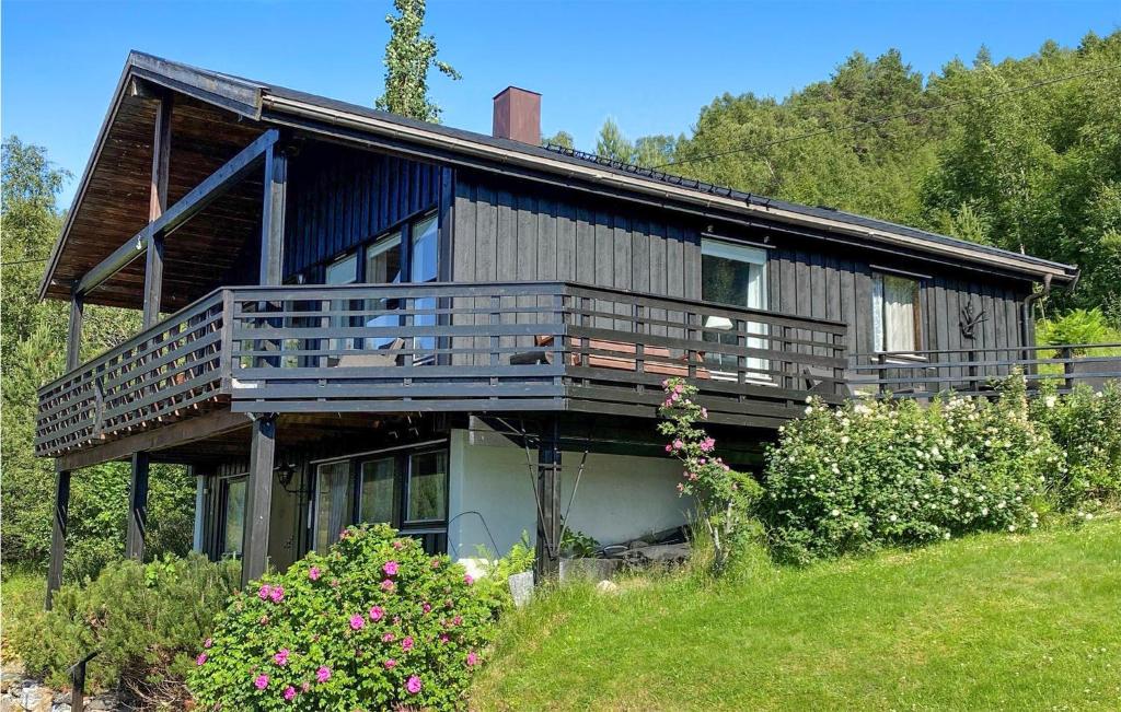 Beautiful Home In Hellandsjen With 4 Bedrooms