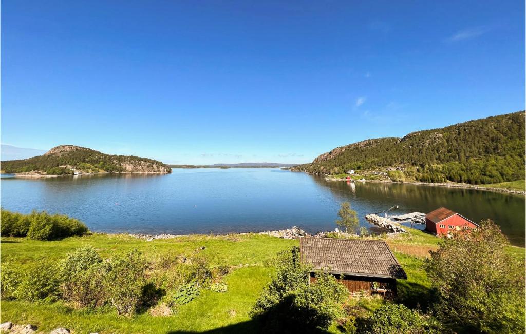 Beautiful Home In Hellandsjen With 4 Bedrooms photo 2