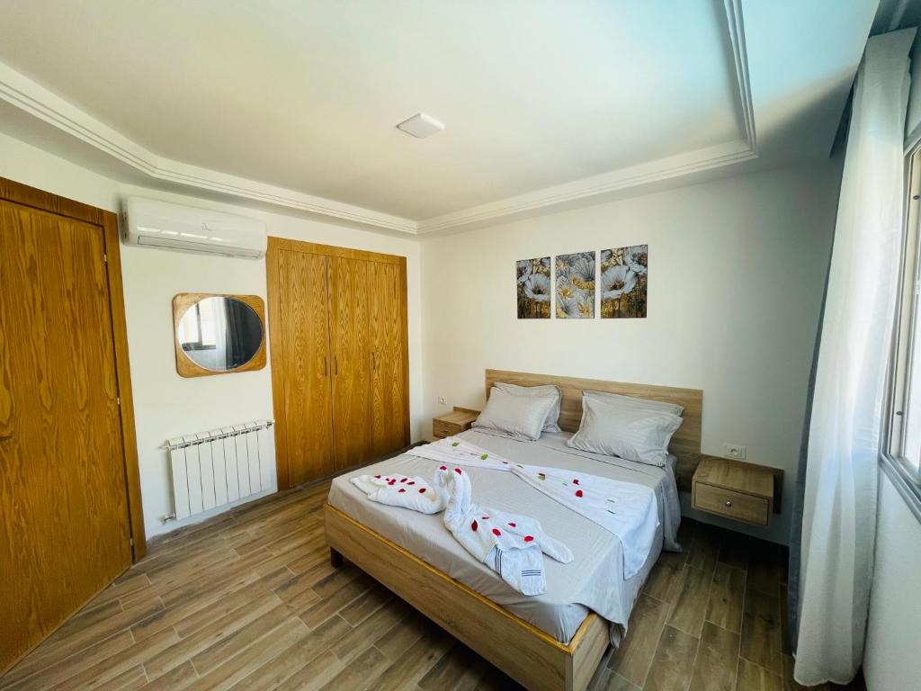Luxus-Apartment mit Poolblick photo 1