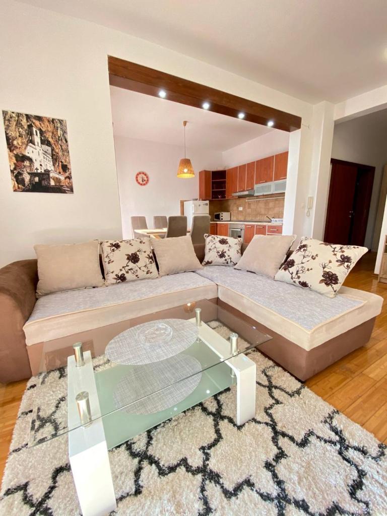 Roman Garden Apartment photo 2