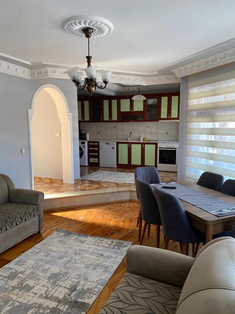 Trabzon şehir merkezinde villa photo 2