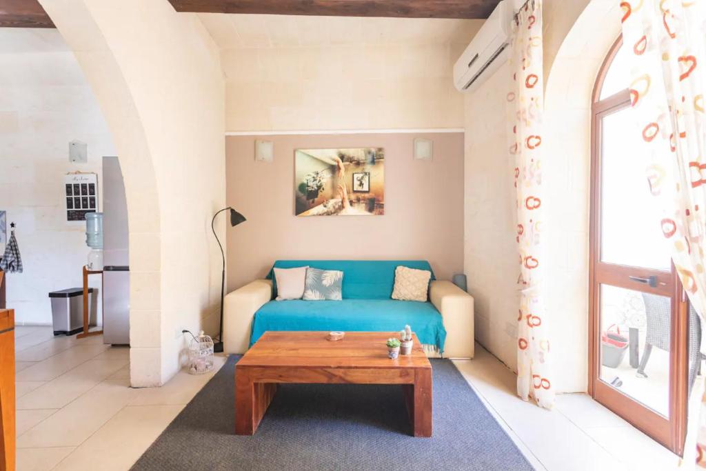 Inzolia - Peaceful Villa with Pool photo 4