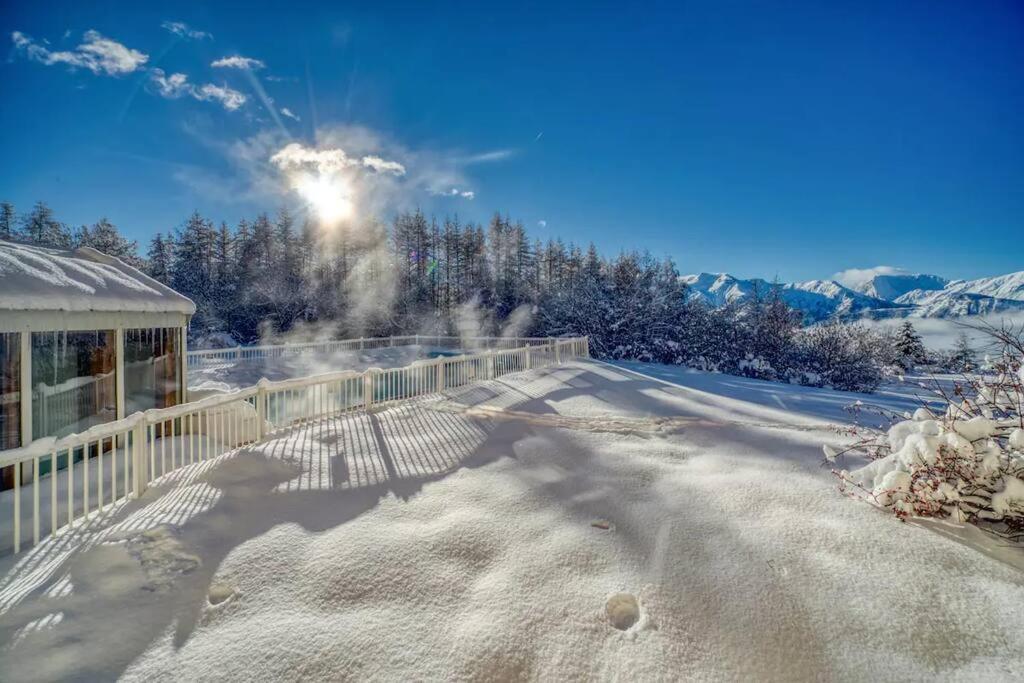 Pierre et Vacances Les Bergers - Piscine Sauna photo 1