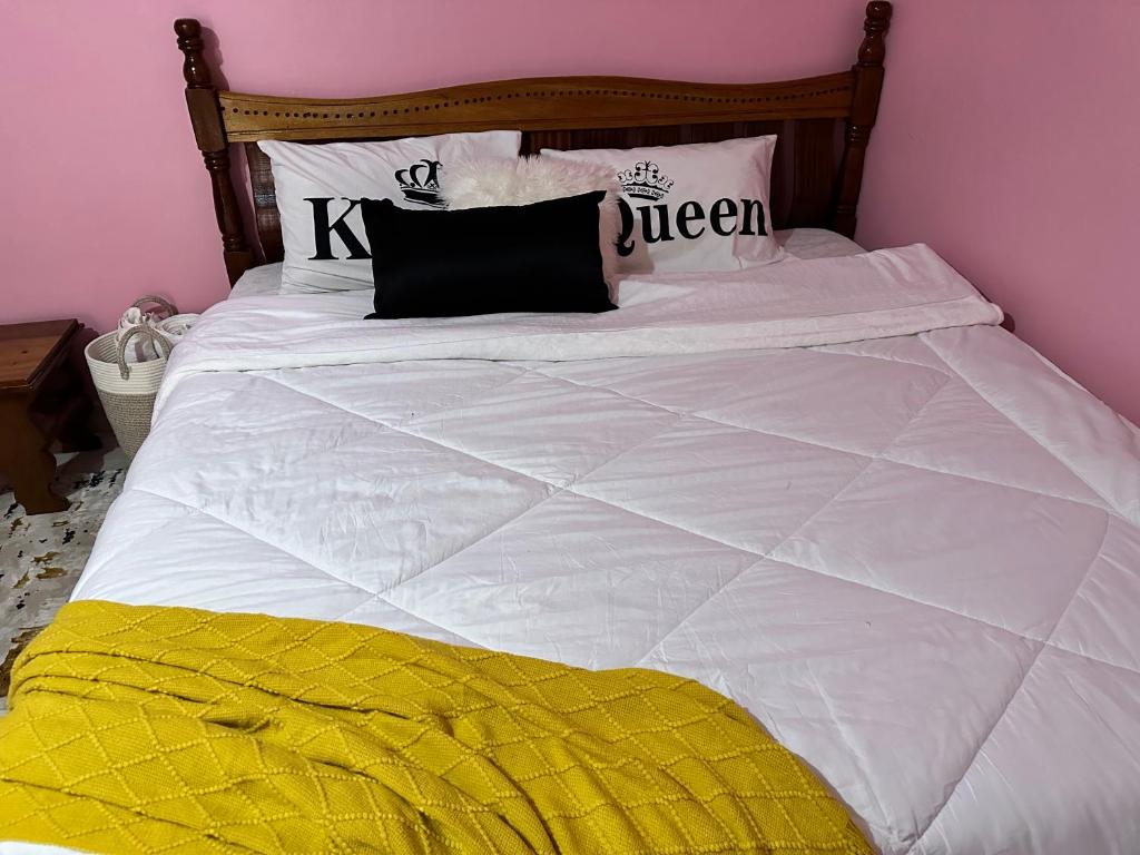 Ruth's Studio - Kericho photo 4