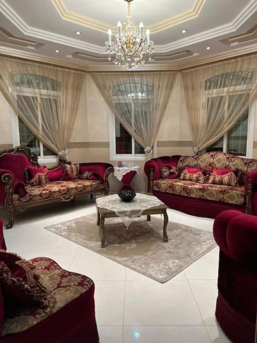 The luxury Home photo 2