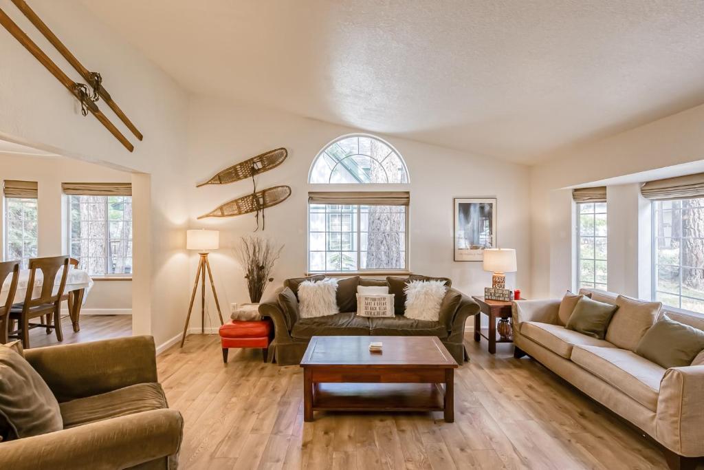 Montgomery Estates Ski & Beach Haven photo 3