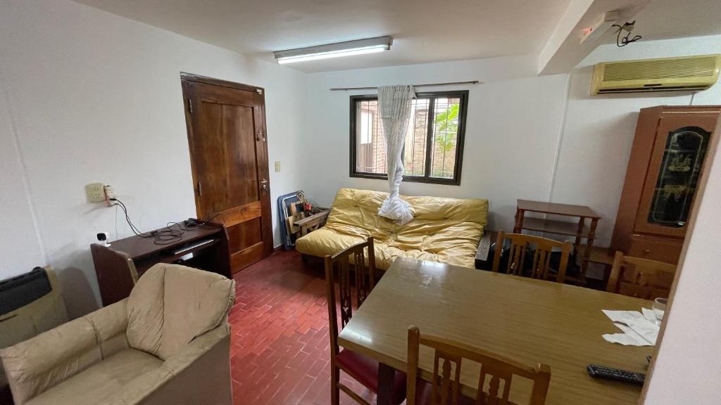 Comoda y amplia casa en Mercedes BsAs photo 4