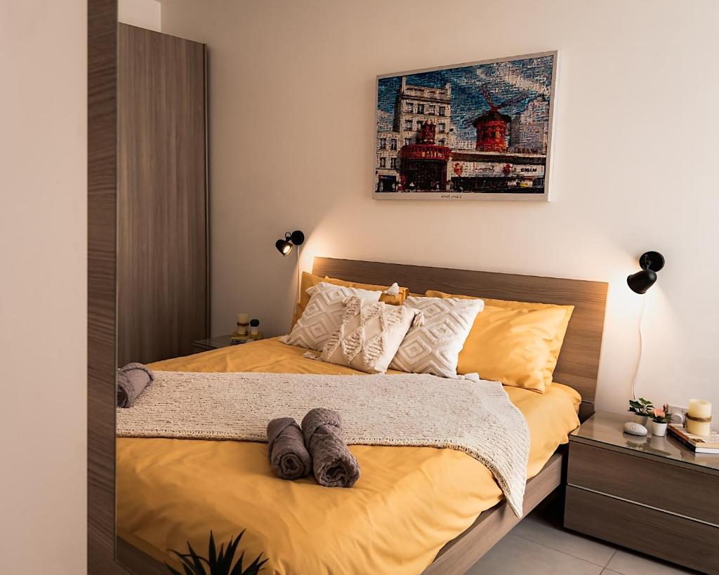Modern Comfort - 2BR Apartment center of St Julians & Paceville photo 4