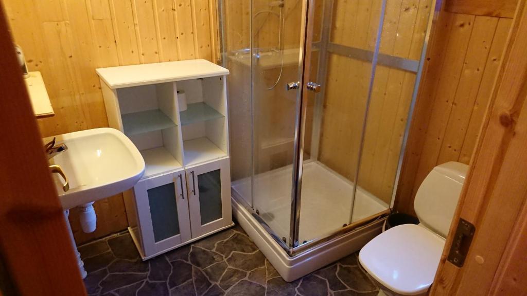 Eidsdal Camping og Feriehus photo 1