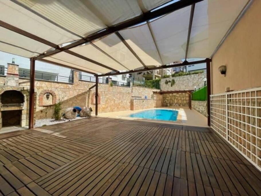 6 Person Spacious Villa with Stunning View - AWZ 319 photo 3