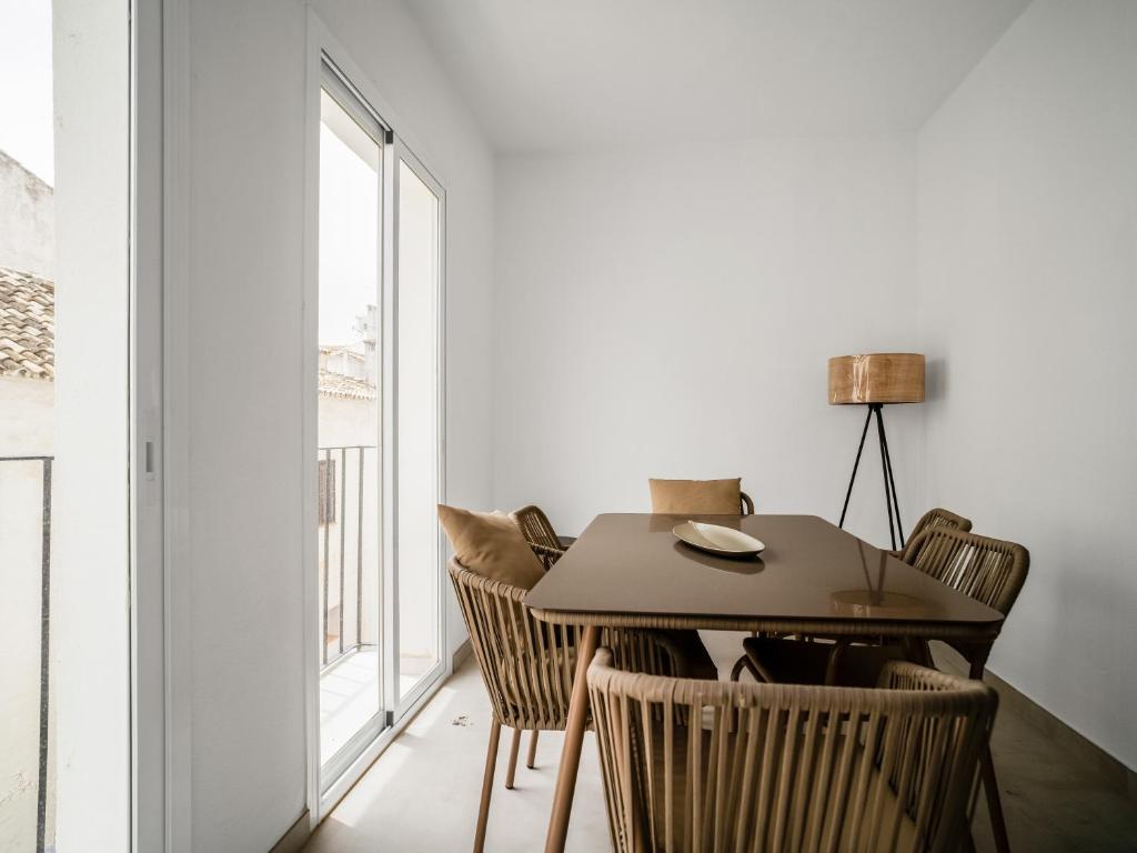 Sanders Sol 1 - Smart Three-bedroom Apartment in the Center of Puerto Banús Nightlife photo 2