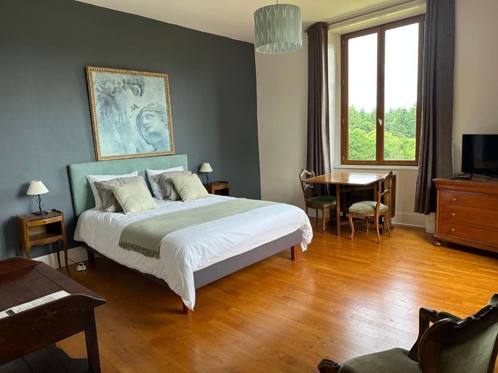 Domaine LES OURGEAUX photo 1