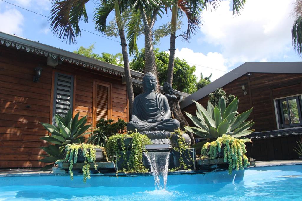 Lodge Ylang Ylang, LIANE DE JADE 974 -piscine - jacuzzi privatif photo 4