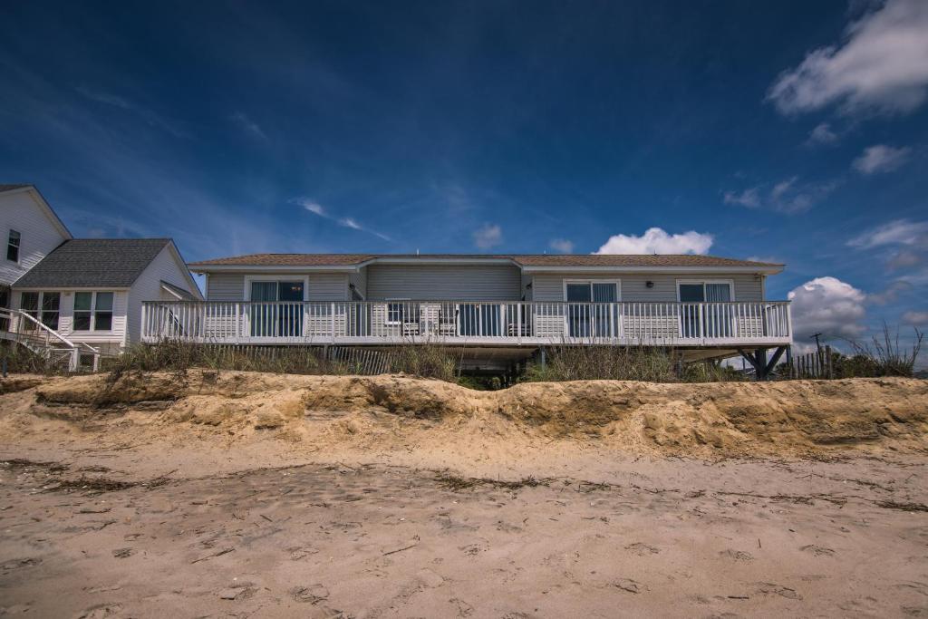 Sea Breeze image