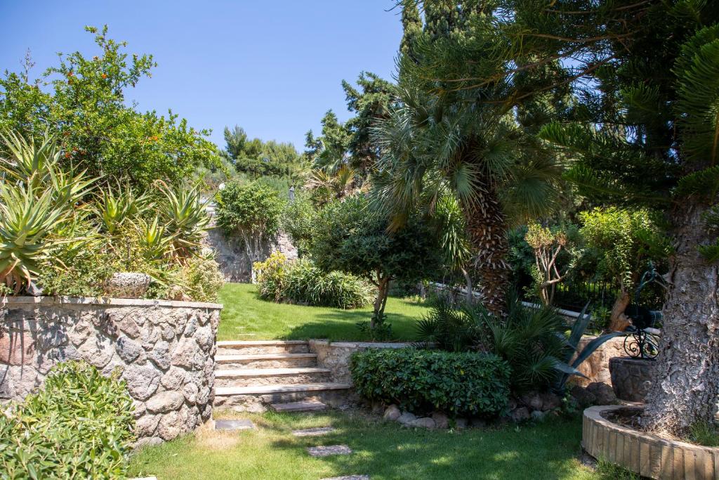 Green Villa Aegina photo 2