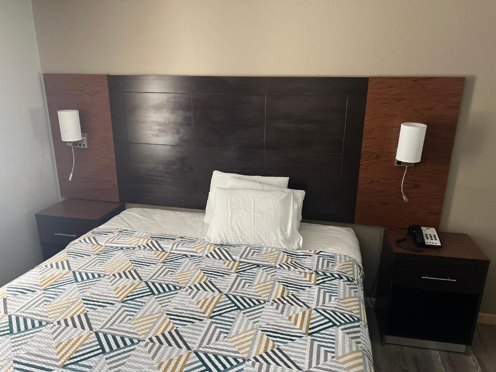 Motel 6 Tulsa, OK Airport photo 3