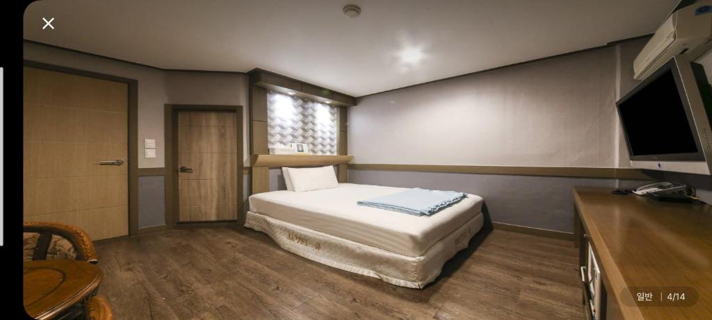 Hotel Q Chuncheon photo 1