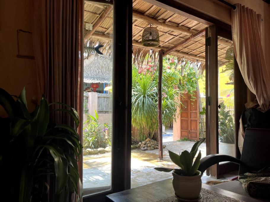 Tropical House by Hoa photo 3