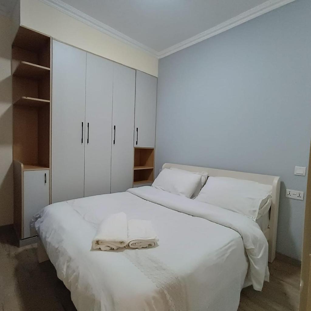 Lux Suites Siaya Park Apartments