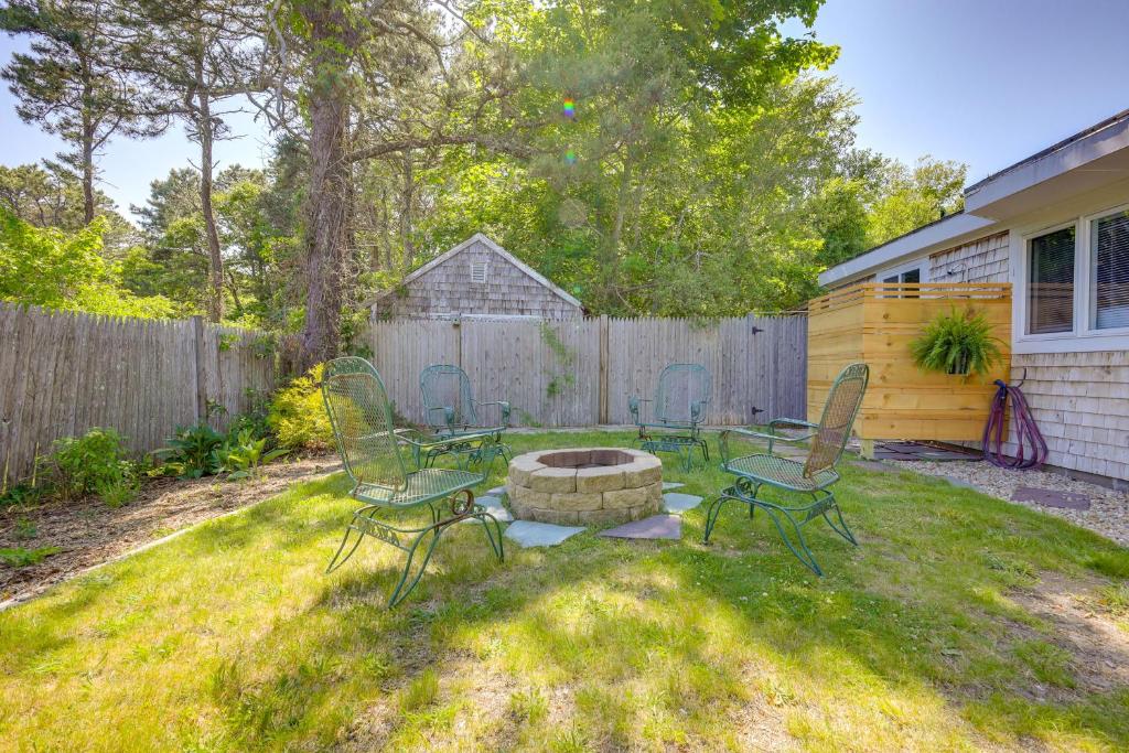 Cape Cod Vacation Home Rental - Walk to Beach photo 1