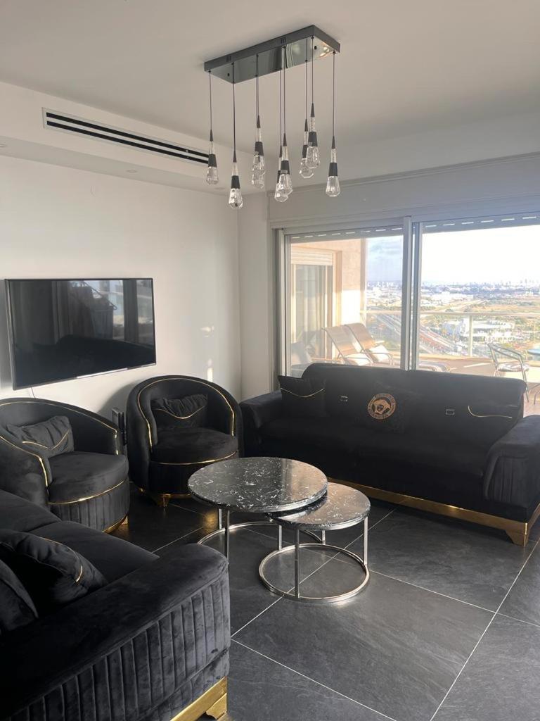 Top penthouse view akko photo 4