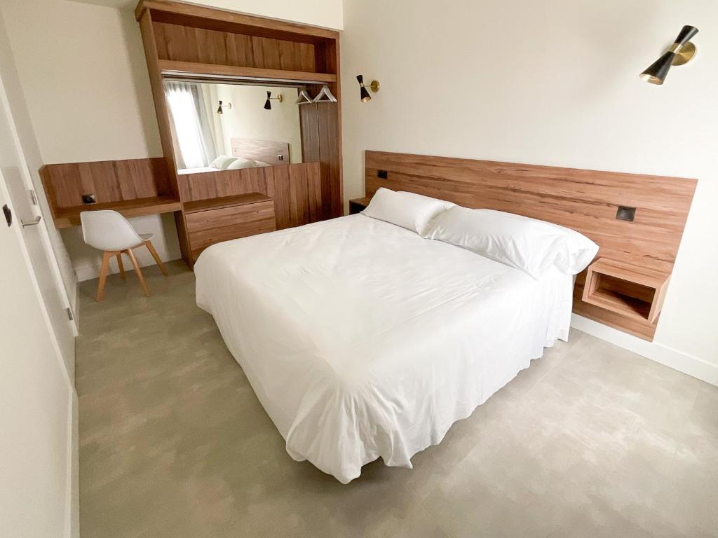 Apartamentos La Canal photo 3