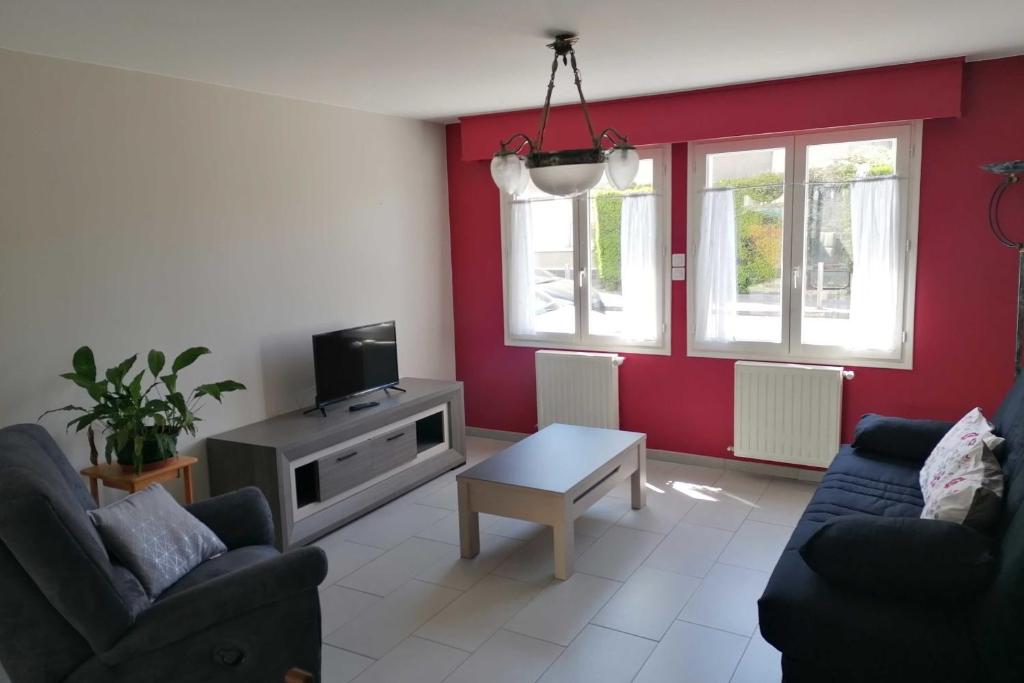 Charming House in Etaples near the beach