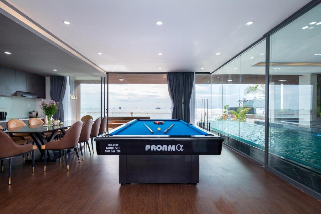 The Palm Villa 24 Luxury ( 6 Bedroom , Karaoke, Bi-da )