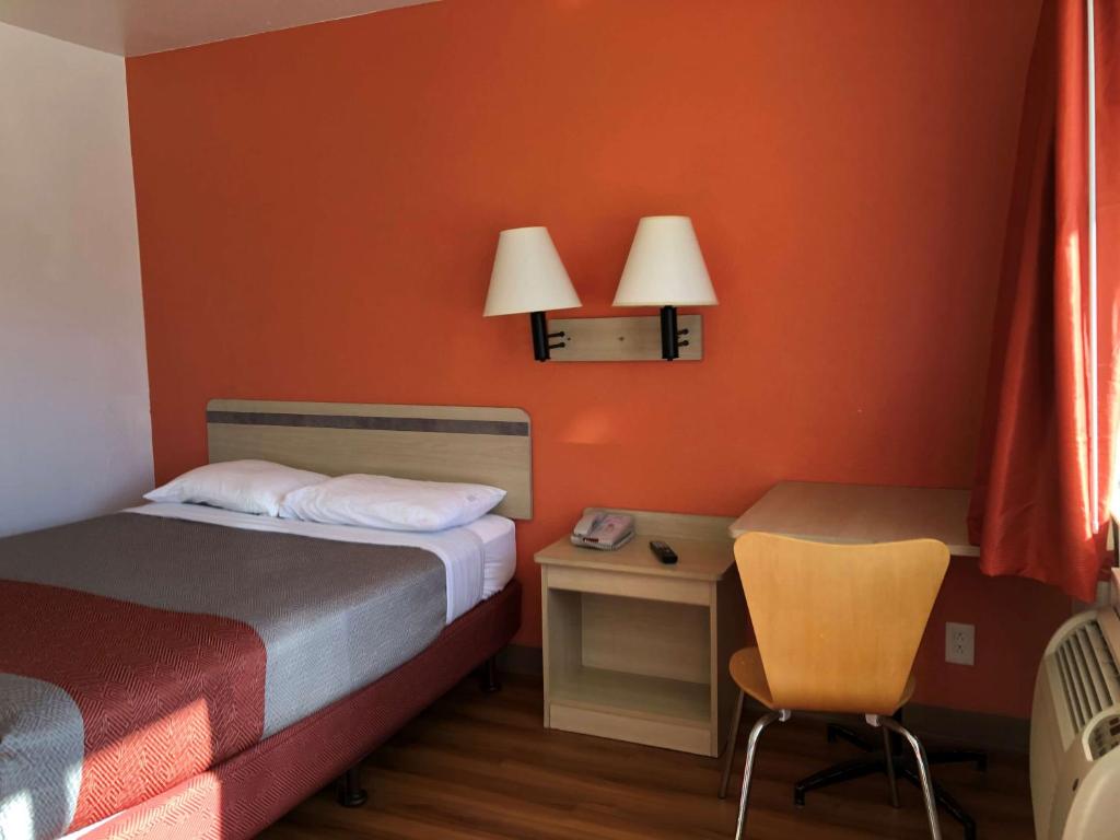 Motel 6-Goodlettsville, TN - Nashville photo 4