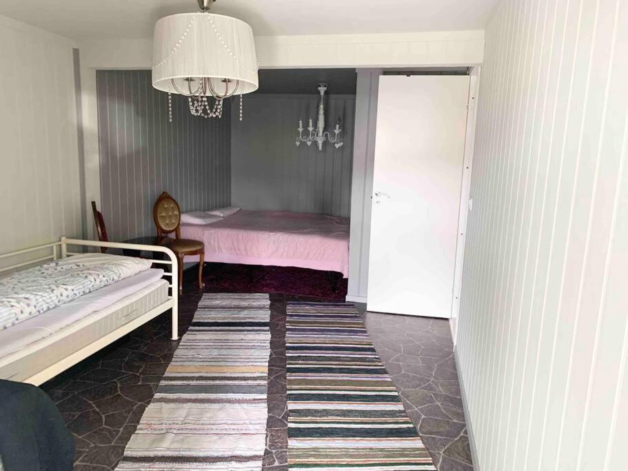 Privat soverom med egen inngang photo 3