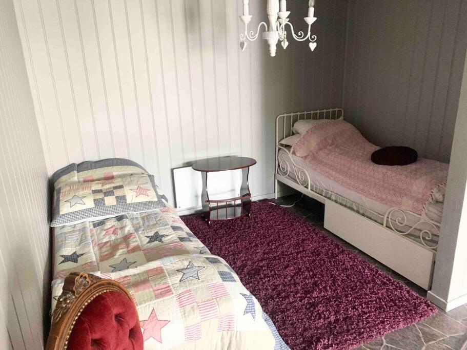 Privat soverom med egen inngang photo 2