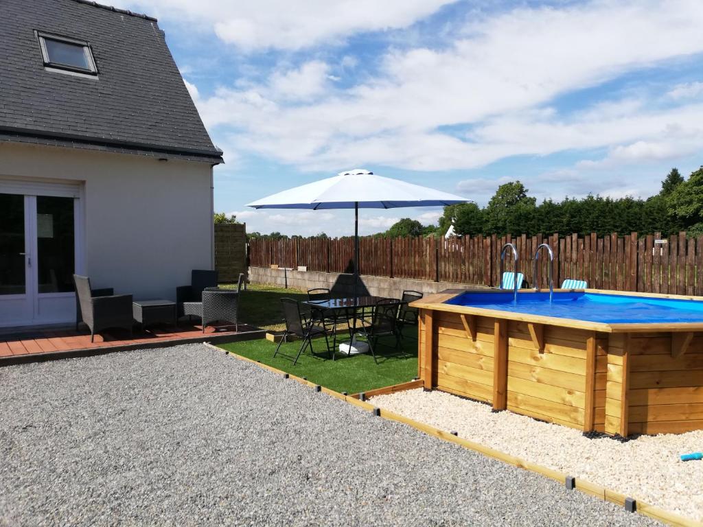 Agréable maison neuve, 4 personnes, piscine bois privée du 15 juin à mi-septembre photo 2